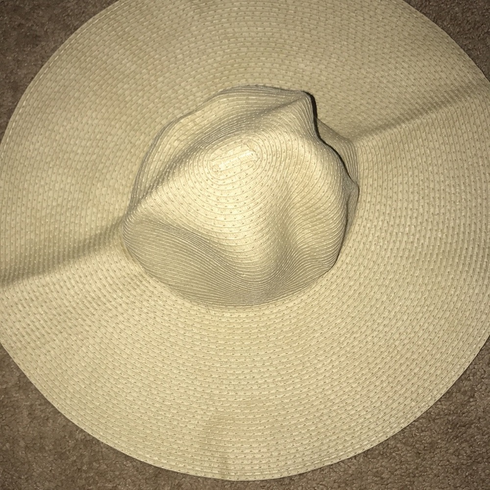 Large sunhat